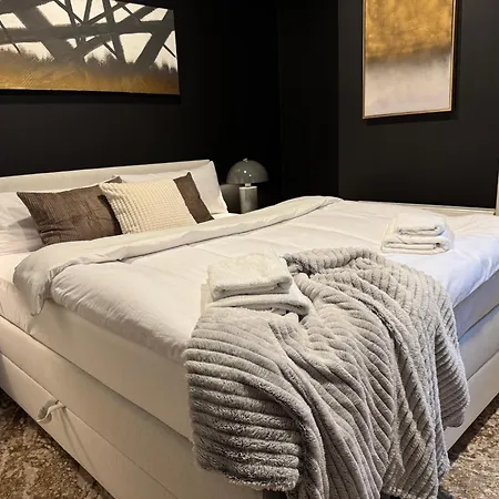 M-Stay Apartment 03, 24H Self-Check-In, U-Bahn Maximilianstrasse